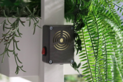 Vodotěsný ultrazvukový plašič na kuny, myši a potkany DRAGON ULTRASONIC C100T