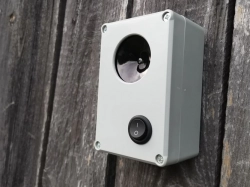 Vodotěsný ultrazvukový plašič na kuny, myši a potkany DRAGON ULTRASONIC H6