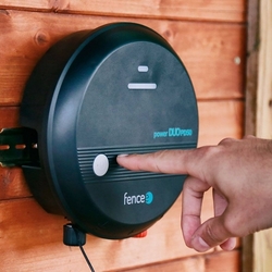 Sada elektrického ohradníku ochrana proti černé, lesní zvěři – zdroj s vysokým napětím, 2× lanko - kopie - kopie - kopie - kopie - kopie - kopie