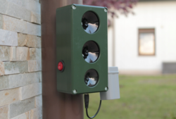 Ultrazvukový plašič na kuny a lišky DRAGON ULTRASONIC CH 100 - kopie - kopie