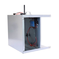 Basic sada solární ohradník - Kompletní bezpečnostní schránka + konzole a panel 100 W - kopie - kopie - kopie - kopie - kopie