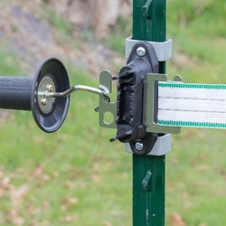 Bránový izolátor s adaptérem pro T-sloupky k elektrickým ohradníkům - 2 ks - kopie - kopie - kopie - kopie - kopie - kopie - kopie - kopie